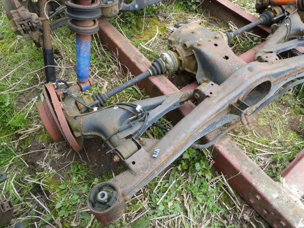 фото №7, Балка підвіска задня міст задній підрамник bmw e34