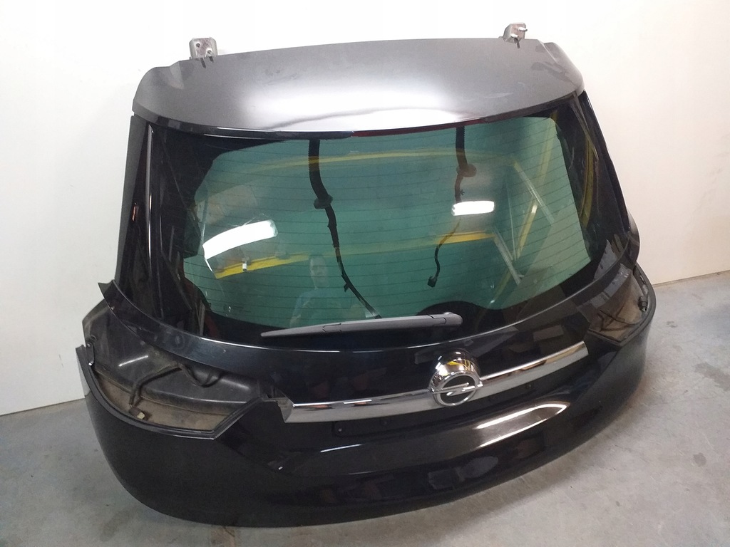 фото №2, Opel insignia a lift крышка багажника задняя kombi