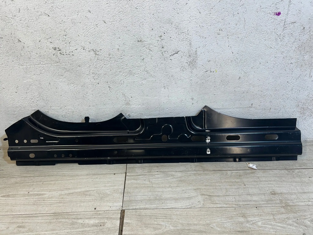 фото №1, Land rover discovery 5 обшивка поріг