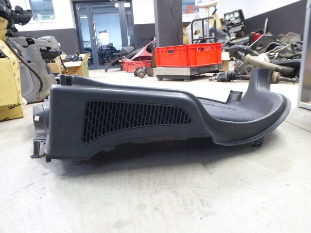 фото №8, Audi a3 8l обшивка багажника левый 5-дверь 99r