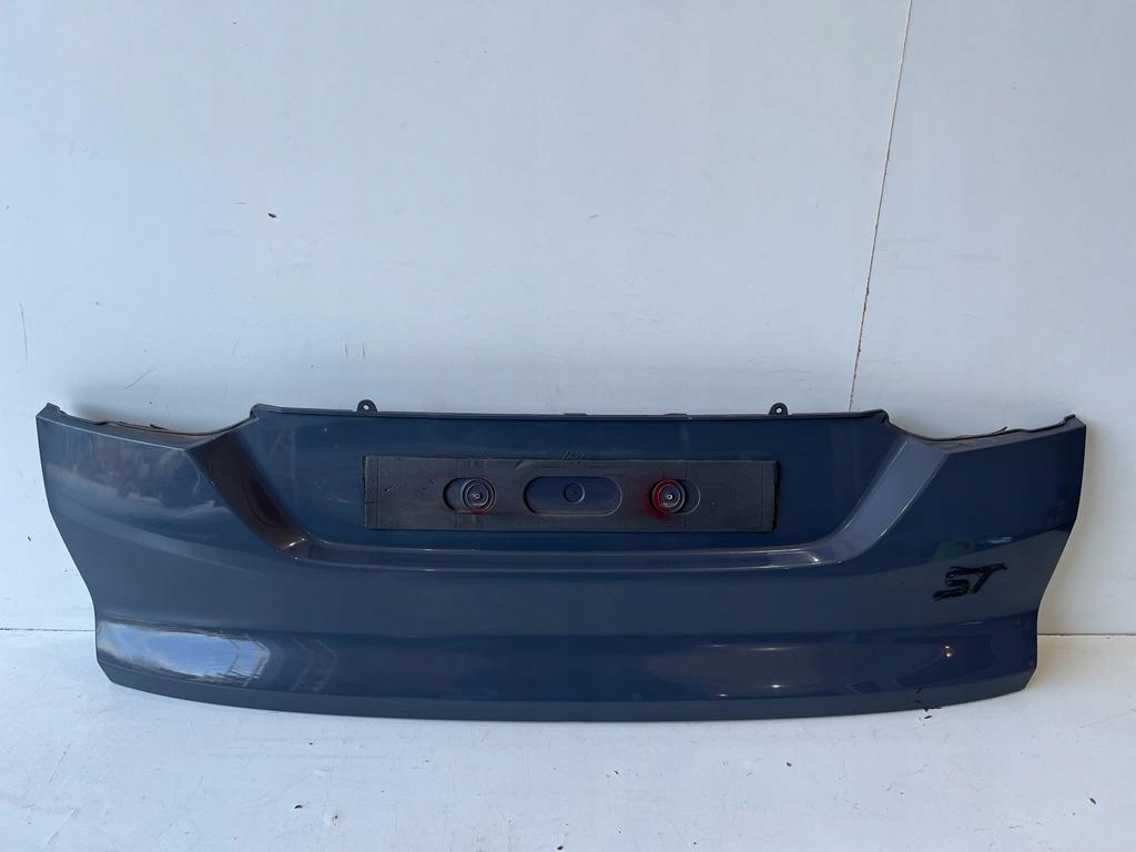 фото №1, Ford focus mk3 kombi накладка крышки багажника