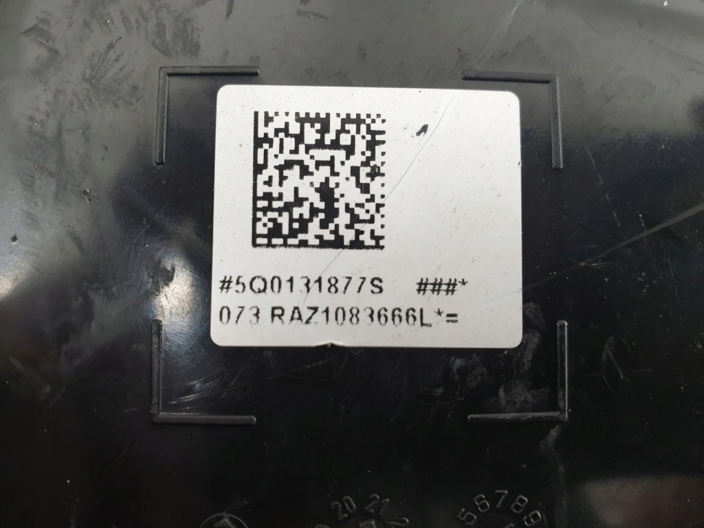 фото №10, Бак adblue насос vw golf vii 7 t-roc audi a3 8v0 5q0131877s 5q0131969e