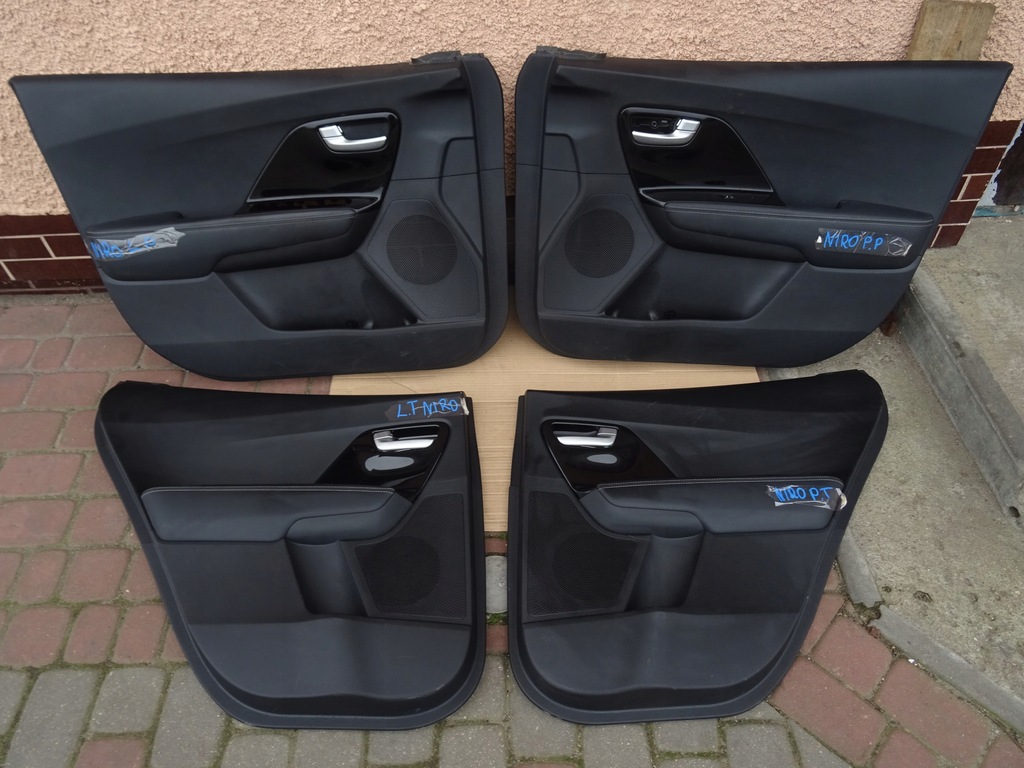 фото №1, Kia niro обивка обшивка левая правая перед задняя