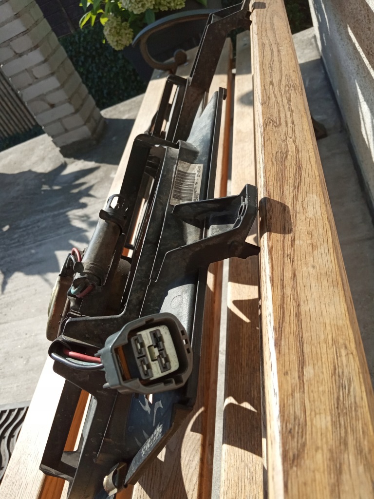 Купити Вентилятор радіатора v40 s40 30822035 оригінал