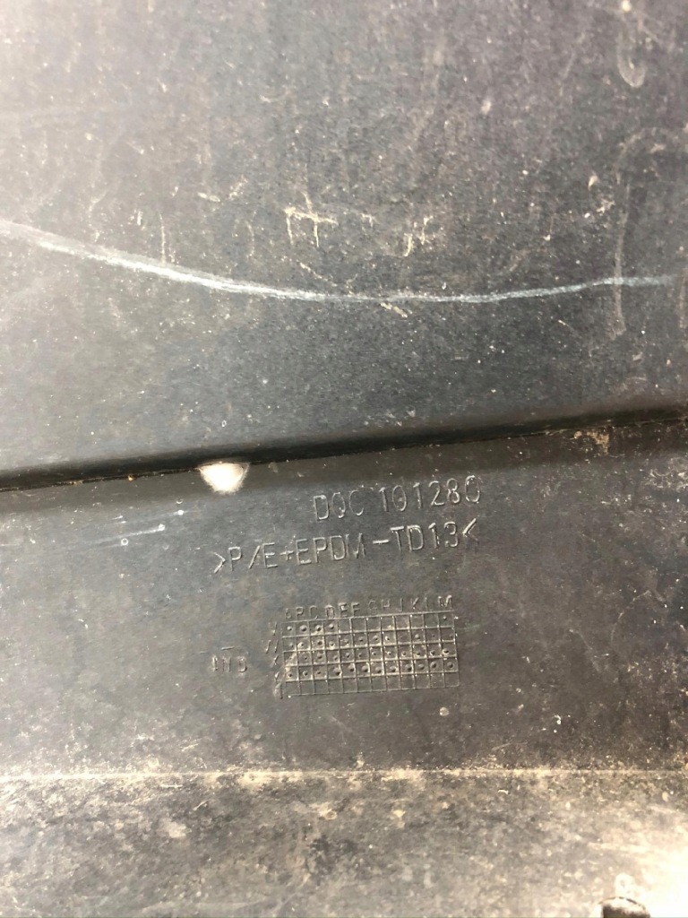 Купить Бампер задний  задний rover 75 sedan dqc101280