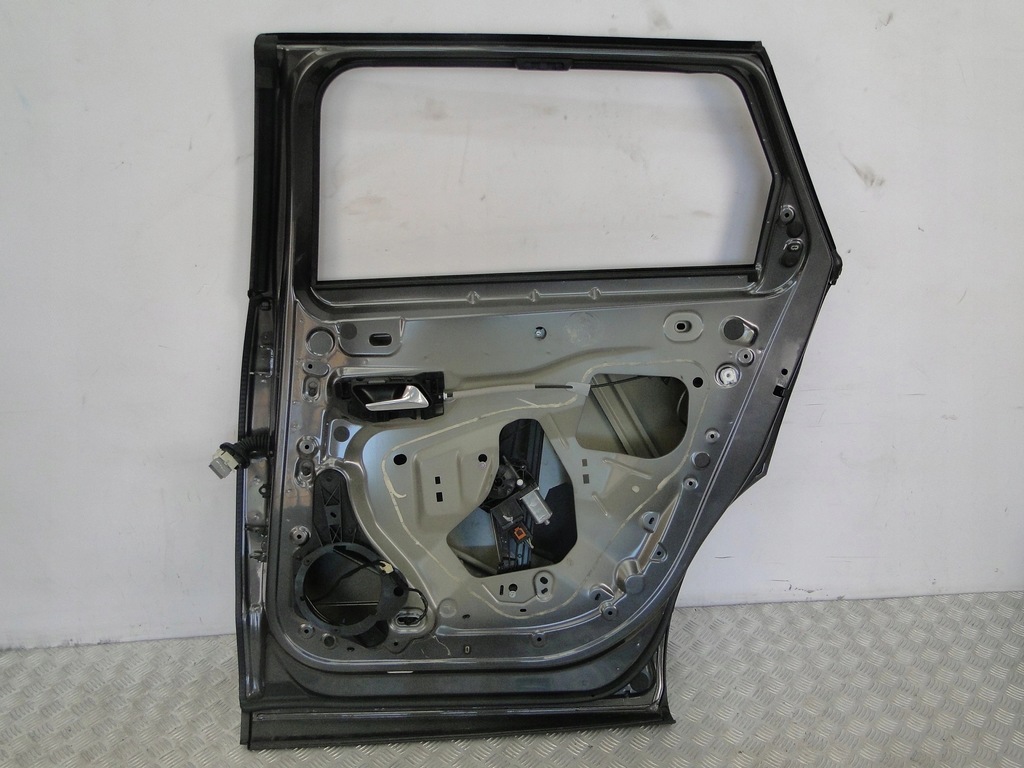 фото №9, Peugeot оригінальний номер 5008 3008 двері