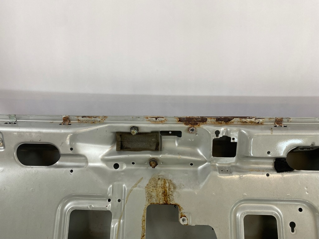 Задняя крышка багажника крышка багажника задний  kufra mercedes w124 kombi s124 Доставка