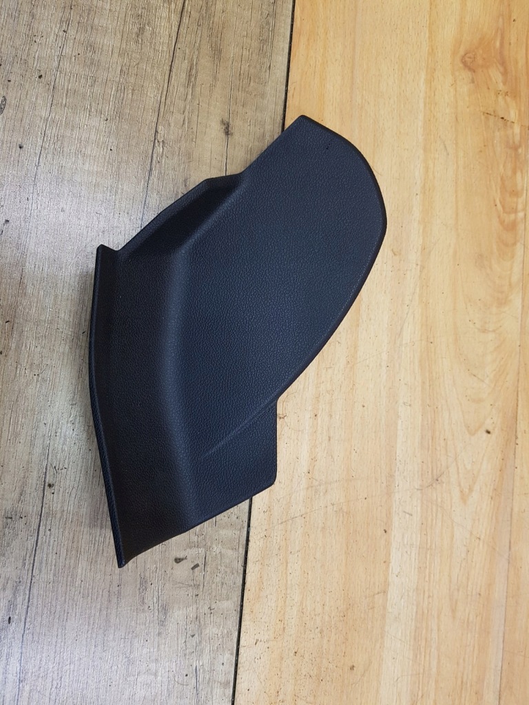 Купить Накладка панели консоли левая mercedes w245