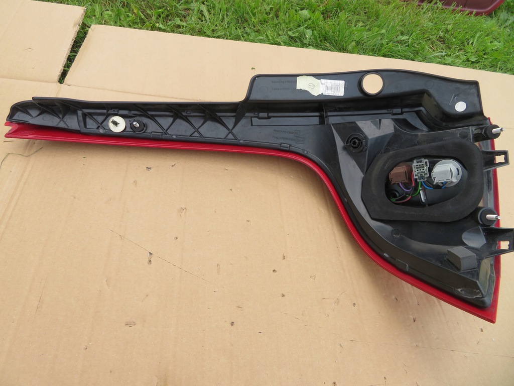 фото №13, Volvo xc60 31323035лампа правый задняя задняя правая