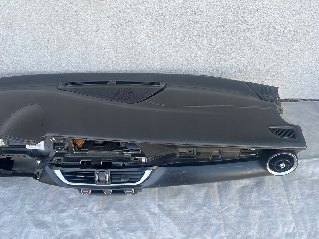 фото №5, Alfa romeo stelvio qv консоль приборная панель приборная панель кожа