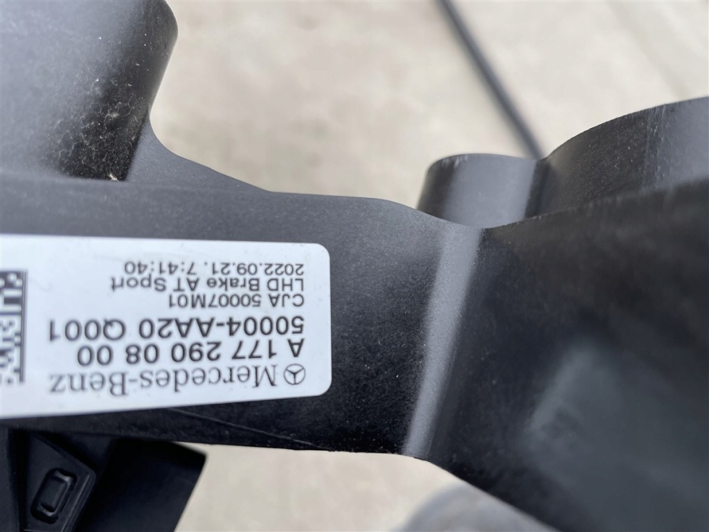 Педаль тормоза газа потенциометр распорка автоматическая коробка передач mercedes cla w118 118 Киев