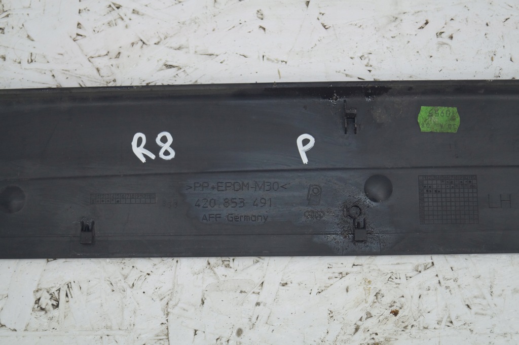 фото №8, Накладка порог левая audi r8 420 420853491