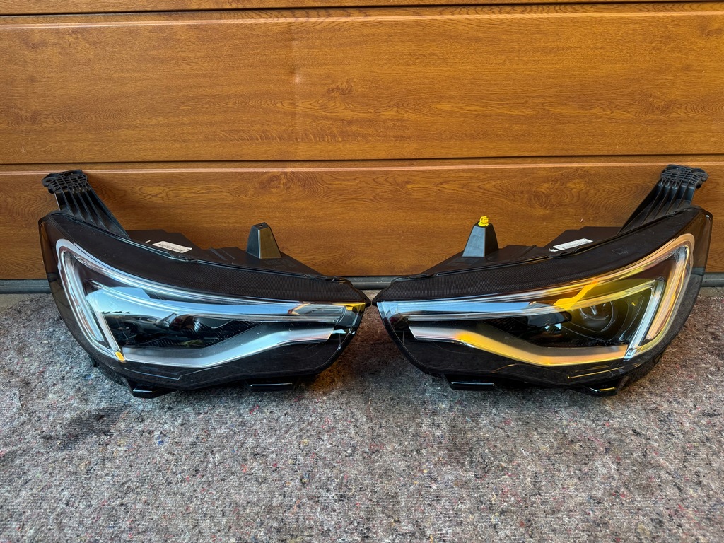 фото №1, Opel grandland x 17- full led лампа передняя левая перед левый комплектная