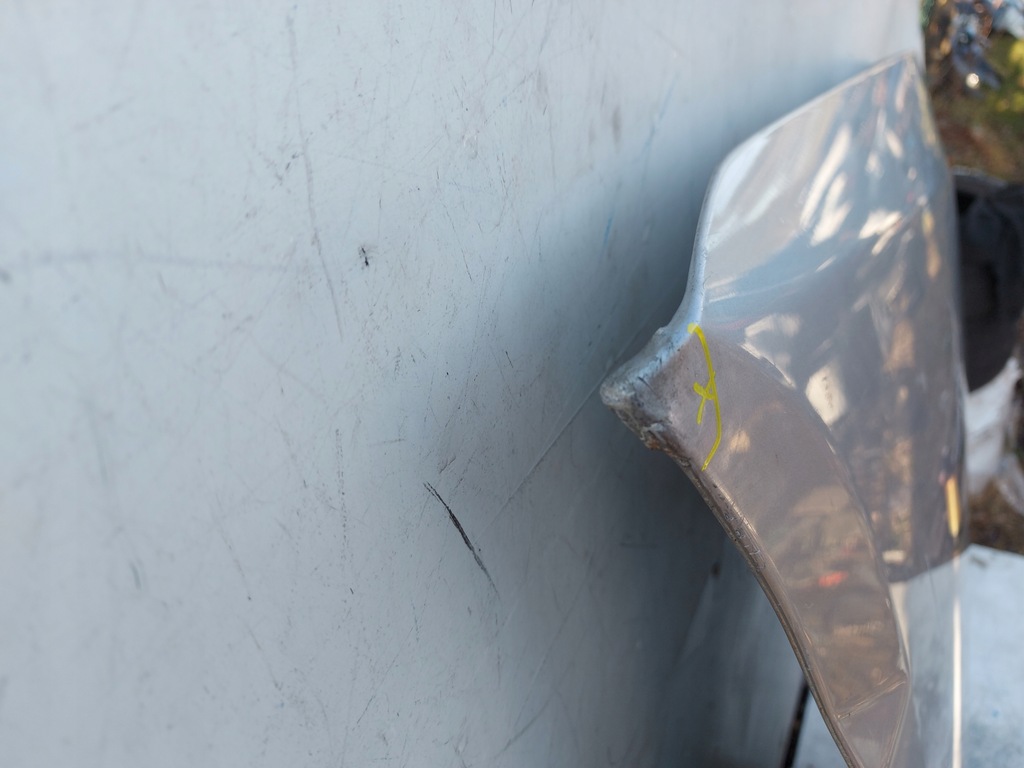 фото №13, Mitsubishi pajero iv 4 капот крышка двигателя