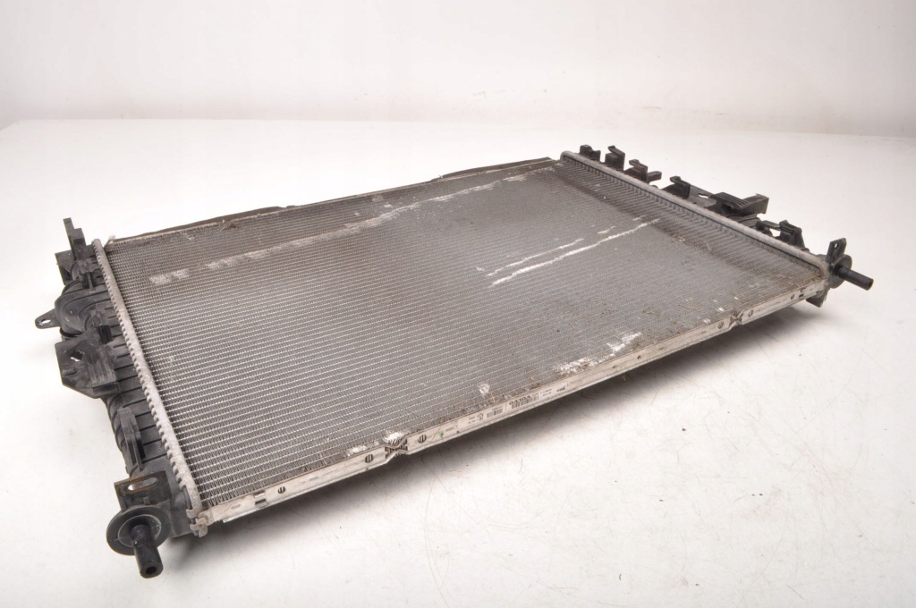 Volvo v40 2 1.6 d2 радіатор води 31319064 механічна коробка передач Зі Шроту