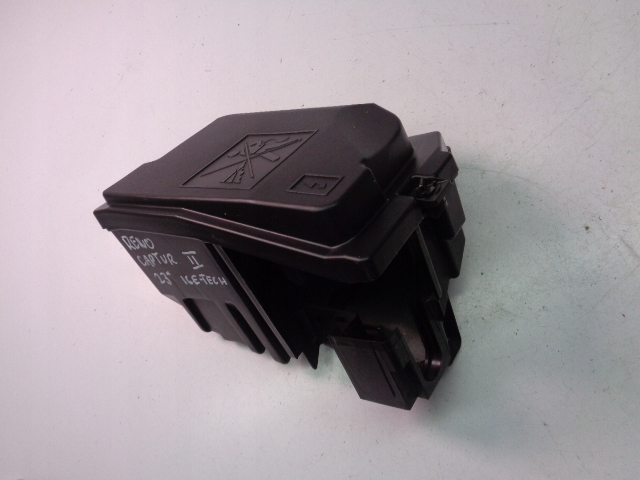 фото №1, Renault clio v captur ii корпус 284b07078r 284b80223r 284b87246r 284b07753r