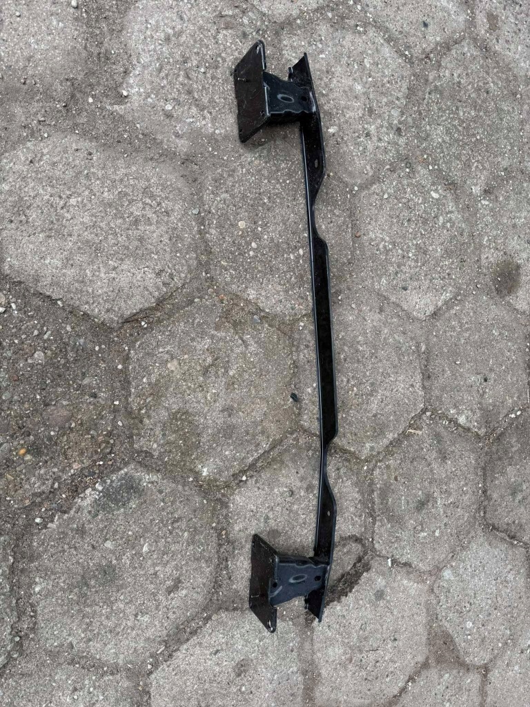 Балка бампера задній ford transit courier 23- Ціна