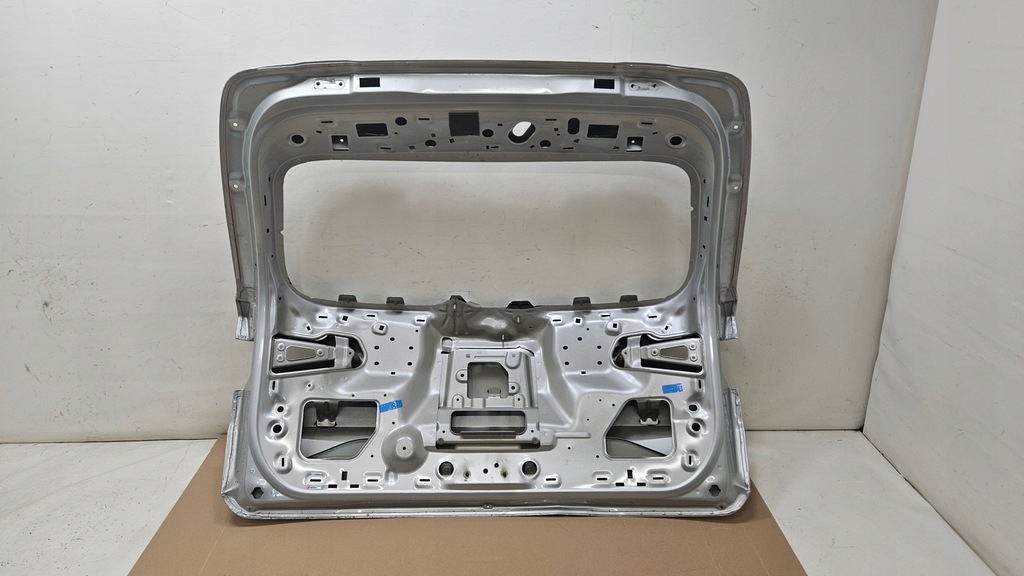 фото №7, Крышка багажника задняя задняя skoda enyaq iv оригинал