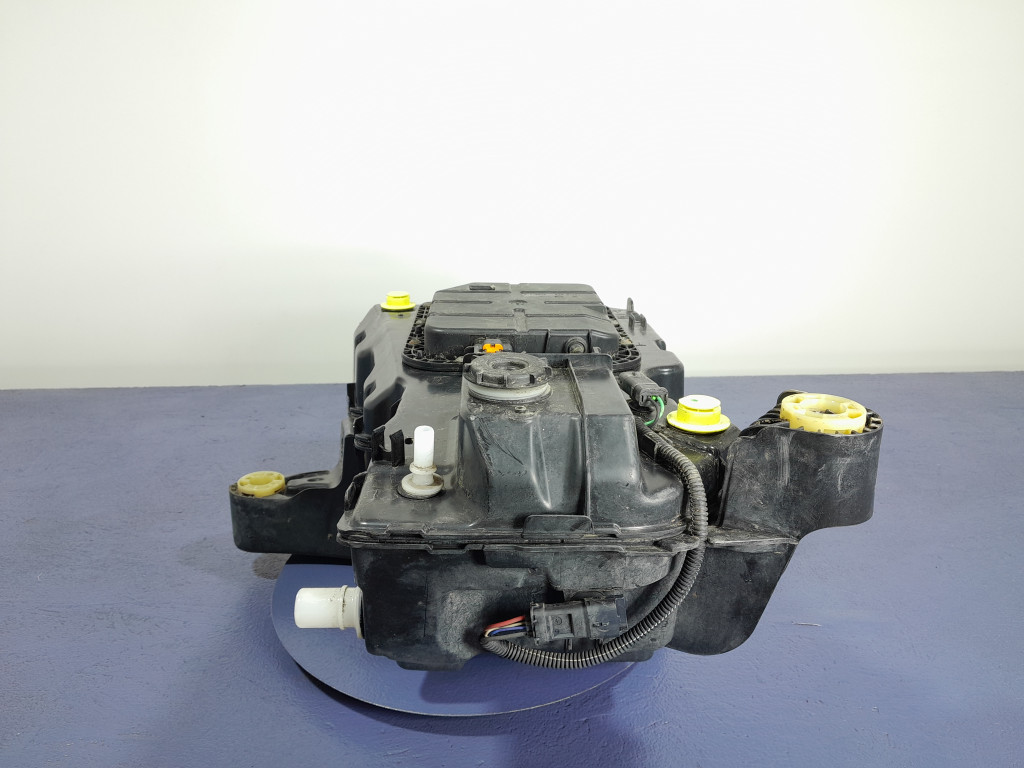 фото №9, Toyota proace city 19- 1.5d бак adblue p1012340