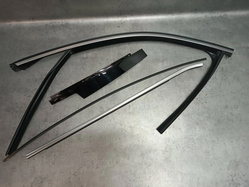 фото №1, Bmw x6 f16 рамка дверь левая сторона