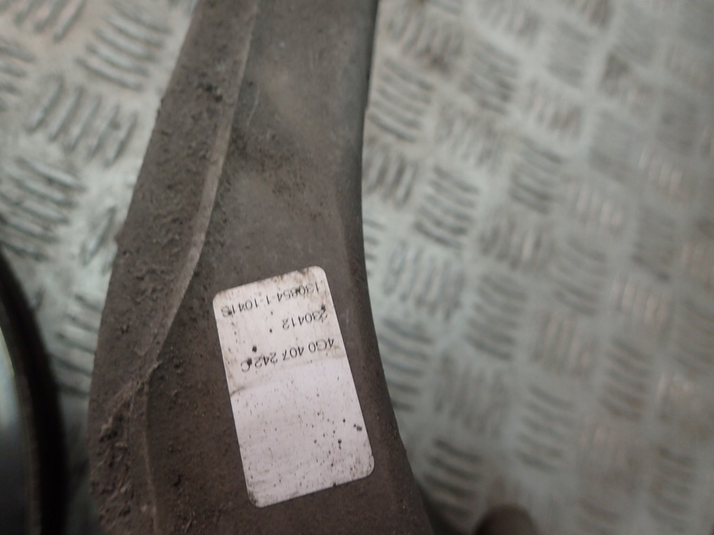 фото №2, Audi s7 a7 4g8 подвеска поворотный кулак рычаги r