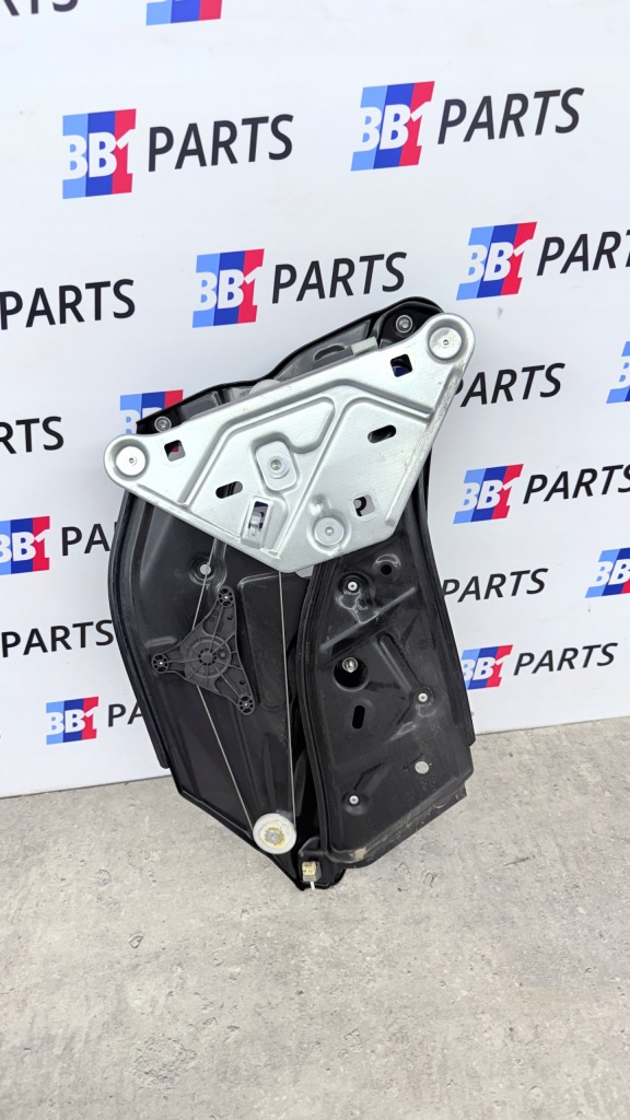 Mercedes w238 купе подъемник окон правый задний  задний a2386700200 Недорого