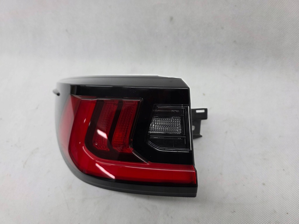 Lexus lbx фара задний  задняя левая led европа 81560-52f80 Оригинал