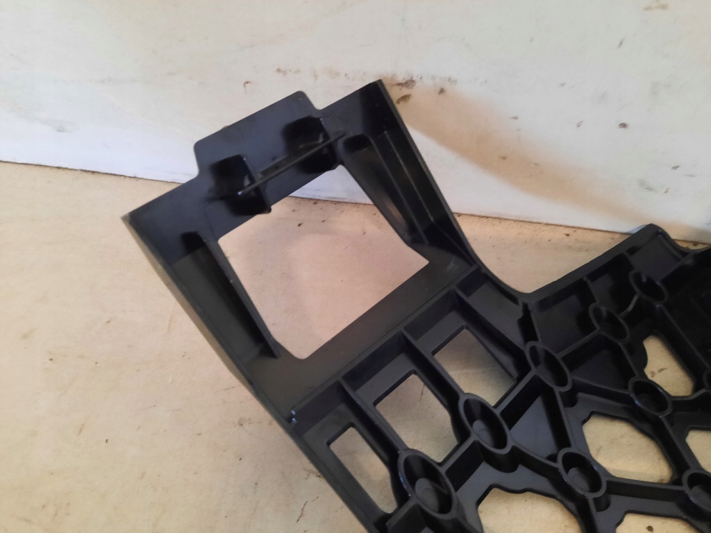 фото №8, Bmw x7 кронштейн кронштейн бампера левый верхний перед 51119881245