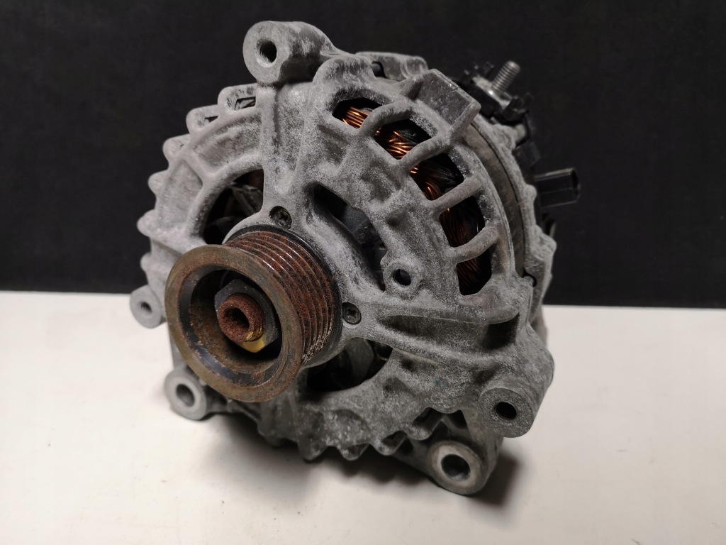 Купить Генератор bmw g01 g11 g30 1.8d 2.0d 2.5d b47