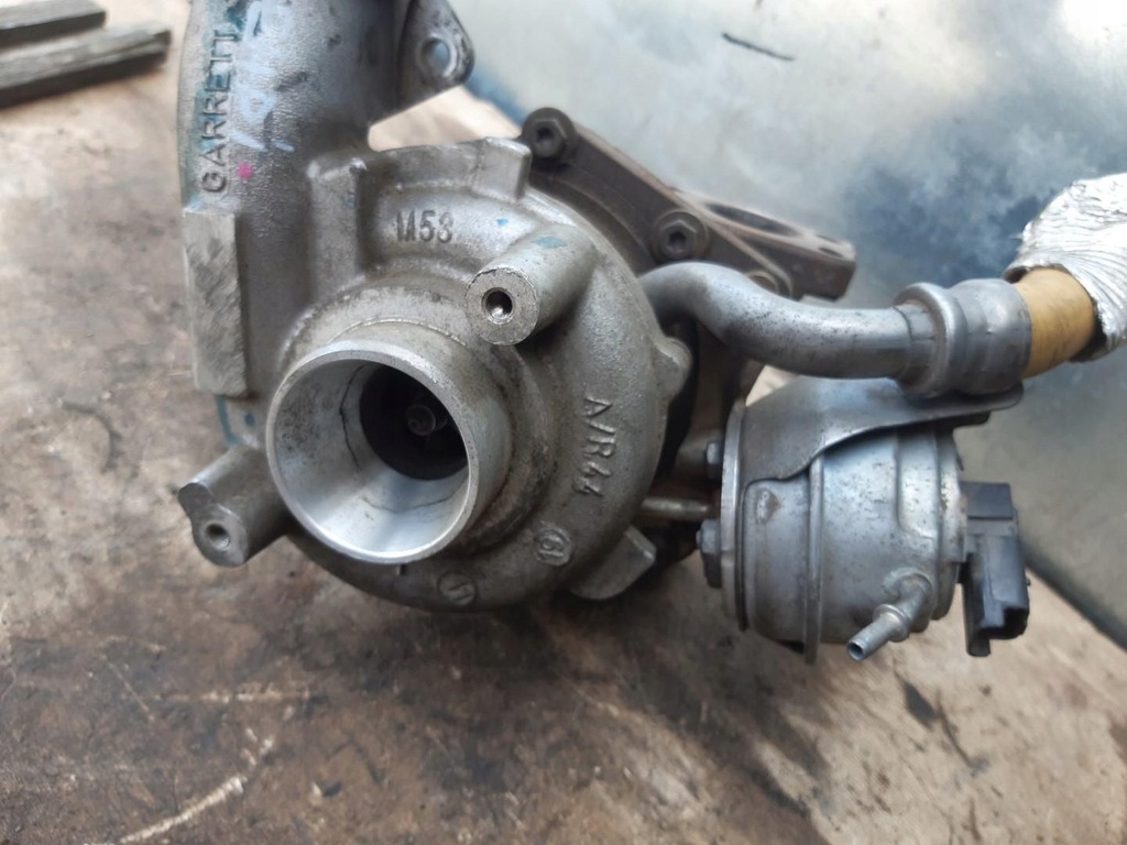 фото №5, Турбонагнетатель 1.6ehdi 112km peugeot 3008 i