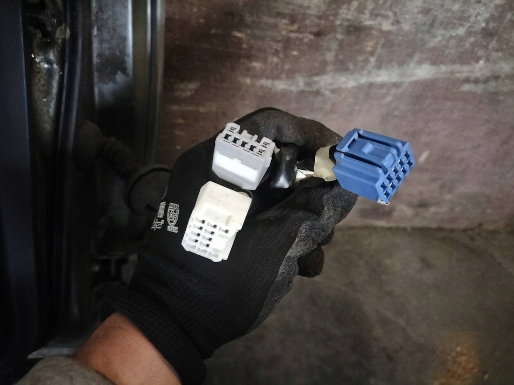 фото №11, Дверь полный левый перед 3d toyota corolla e12 1c3