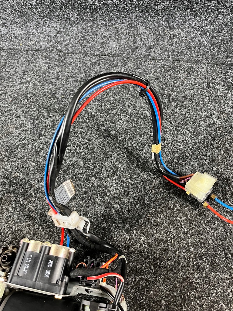 фото №6, Bmw e39 lift touring компрессор подвеска уровень wabco 443020011 1