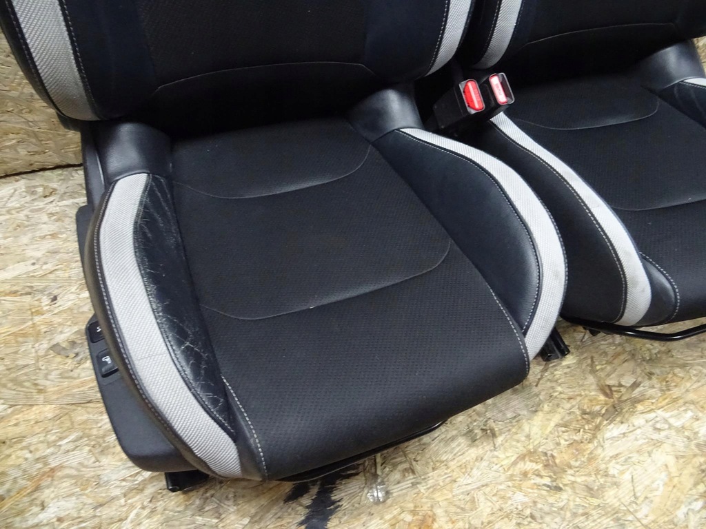 фото №6, Citroen ds4 комплект сидений сиденья заднее сиденье ремни защёлки переходник c4 ii