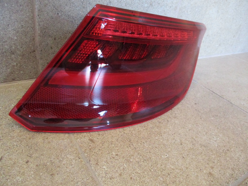 фото №2, Лампа задняя правая audi a3 8v4 sportback led