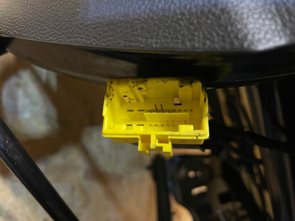 фото №6, Сиденье правый перед пассажир renault captur lift