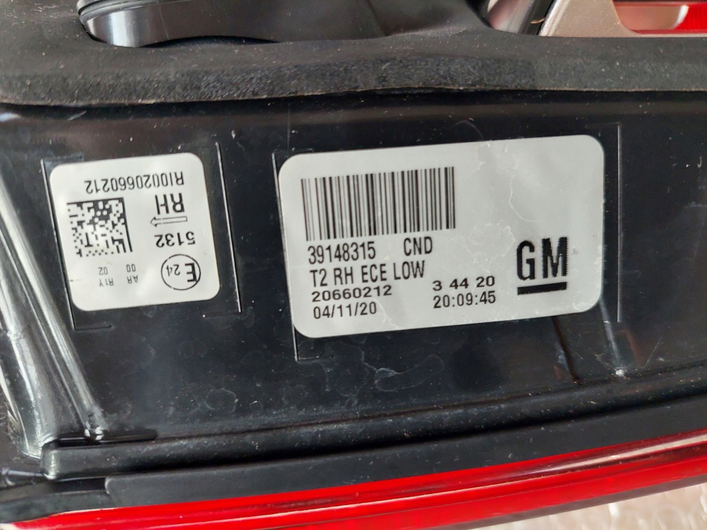 Купити Фара - правий задній - кришка багажника - led - opel insignia b 2 - hb