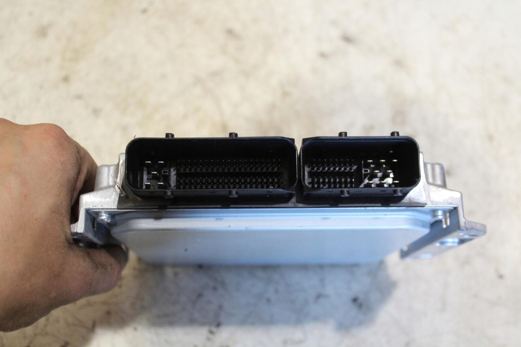 фото №7, Бортовий комп'ютер блок керування двигуна ecu subaru forester iii sh 2.0d 22611ap200