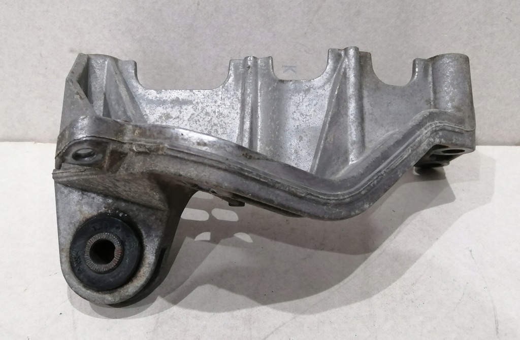 фото №3, Кронштейн двигуна mini cooper r50 1.6 turbo