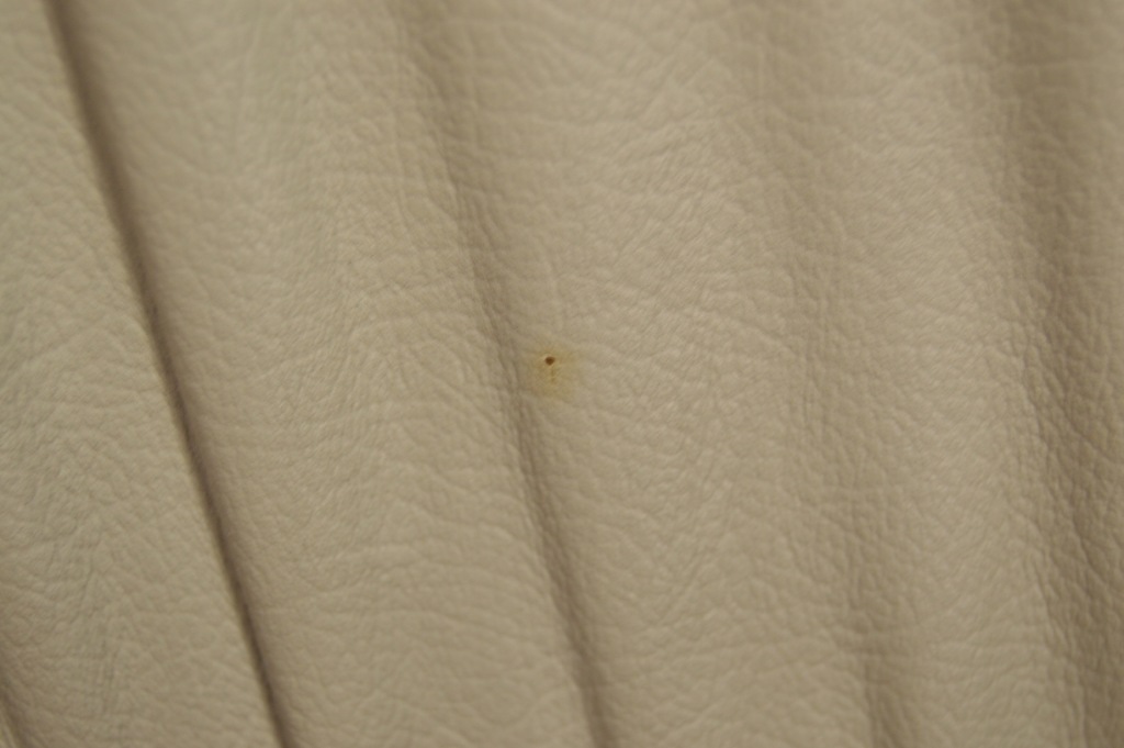 Обшивка правый задний  бежевый mercedes w140 c140 cl 1406908026 Доставка