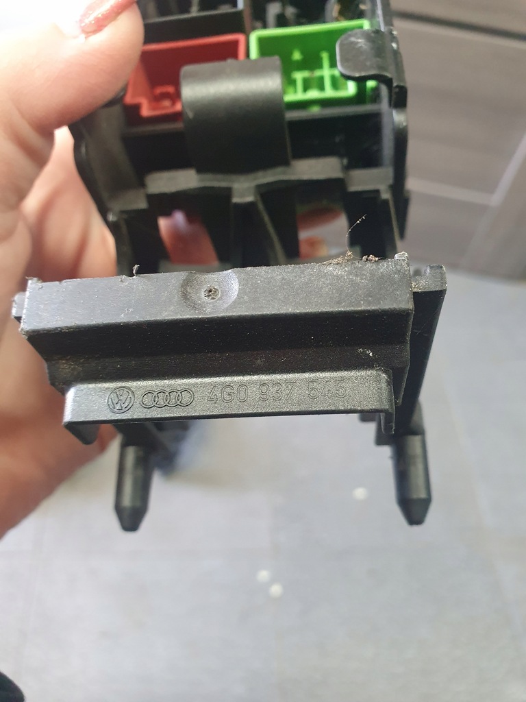 фото №1, Audi a6 c7 кронштейн трубопровод 4g0937545