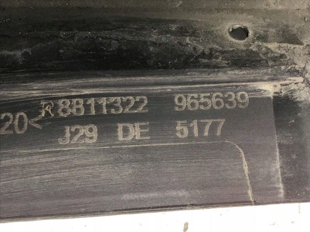 фото №13, Toyota supra gr mk5 молдинг порог правая 8811322 965639