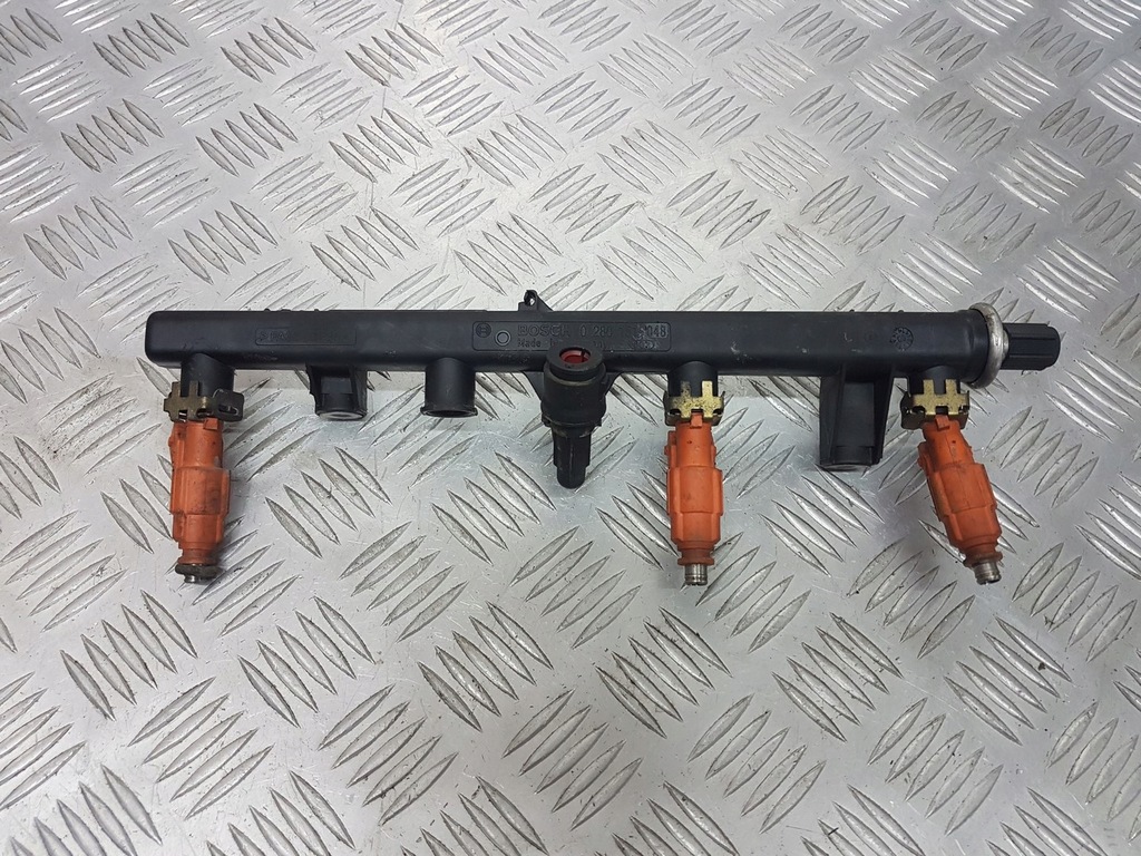 фото №1, Alfa romeo оригинальный номер 0280151048 молдинг впрыскная