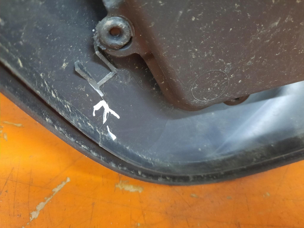 Mercedes atego 98-13 оббивка двері перед передня права a9407201070 Оригінал