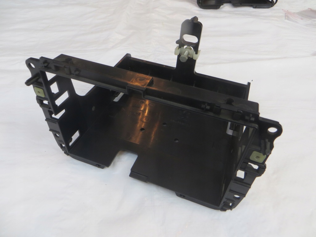 фото №1, Peugeot 508 карман полка рамка na радио