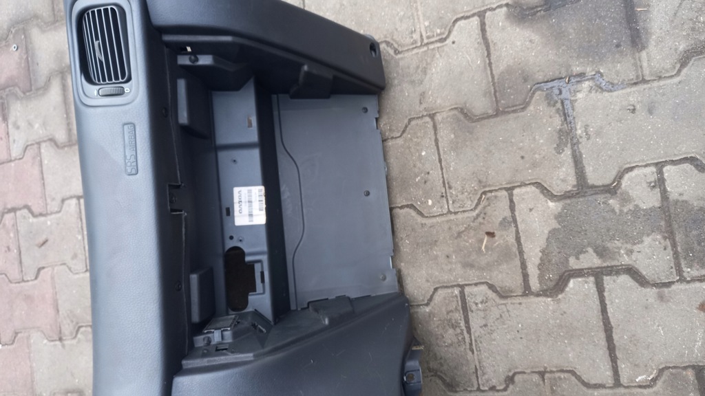 фото №4, Панель приладів приладова volvo v40 01r kombi 1.9dci