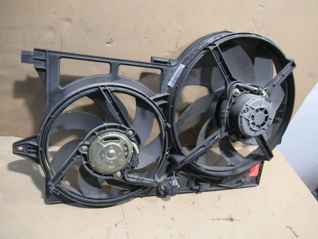 фото №1, Вентилятори радіатора citroen jumpy evasion 95-