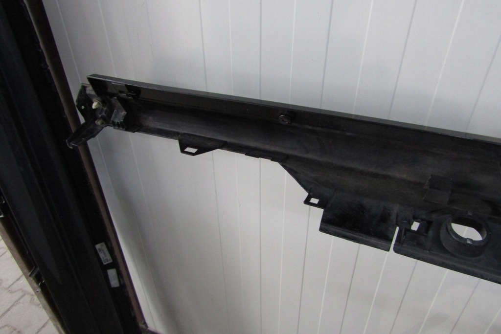 фото №10, Молдинг порог правая toyota camry xv70 17- 75850 33130