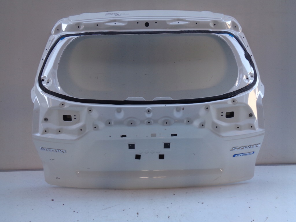 фото №1, Кришка багажника задня suzuki sx4 s-cross 22- nr 38531