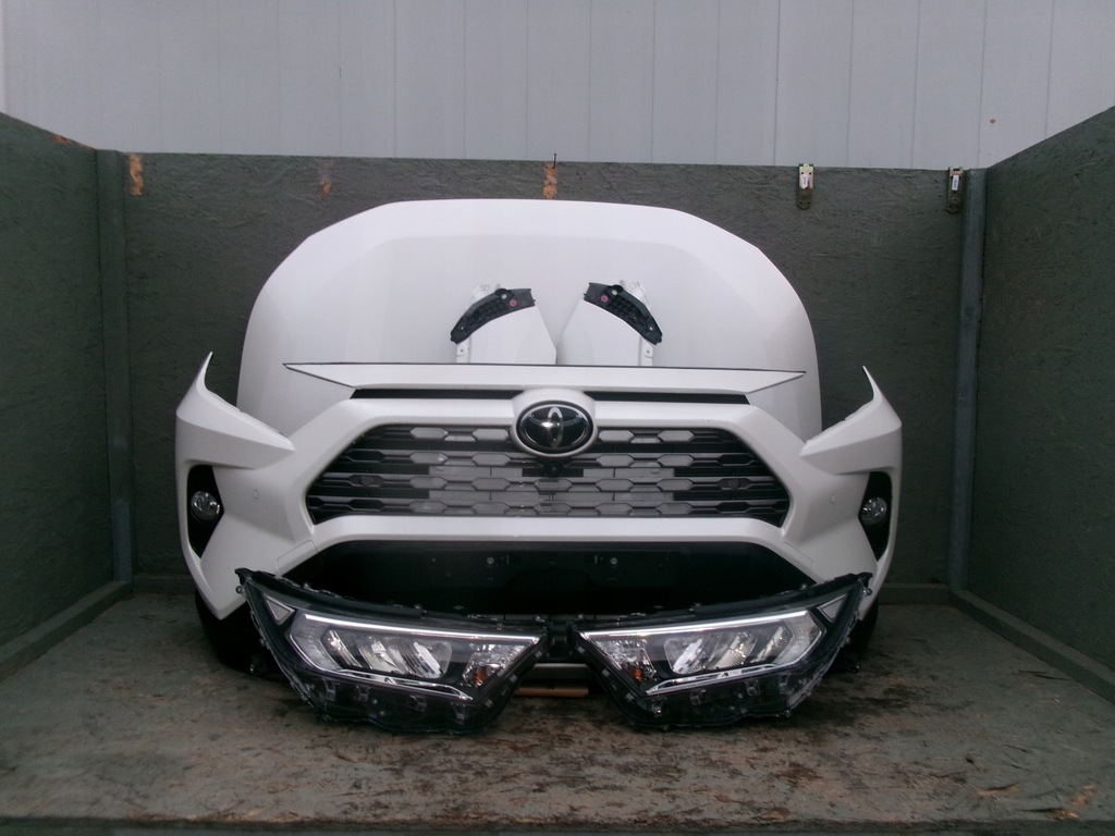 фото №1, Toyota rav4 v 2,0 бензин перед кузовний 360