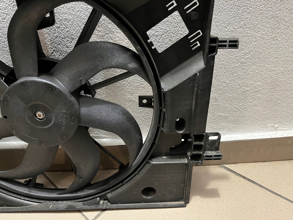 фото №8, Вентилятор радиатора с корпус dacia sandero iii 3 logan duster 214815896r